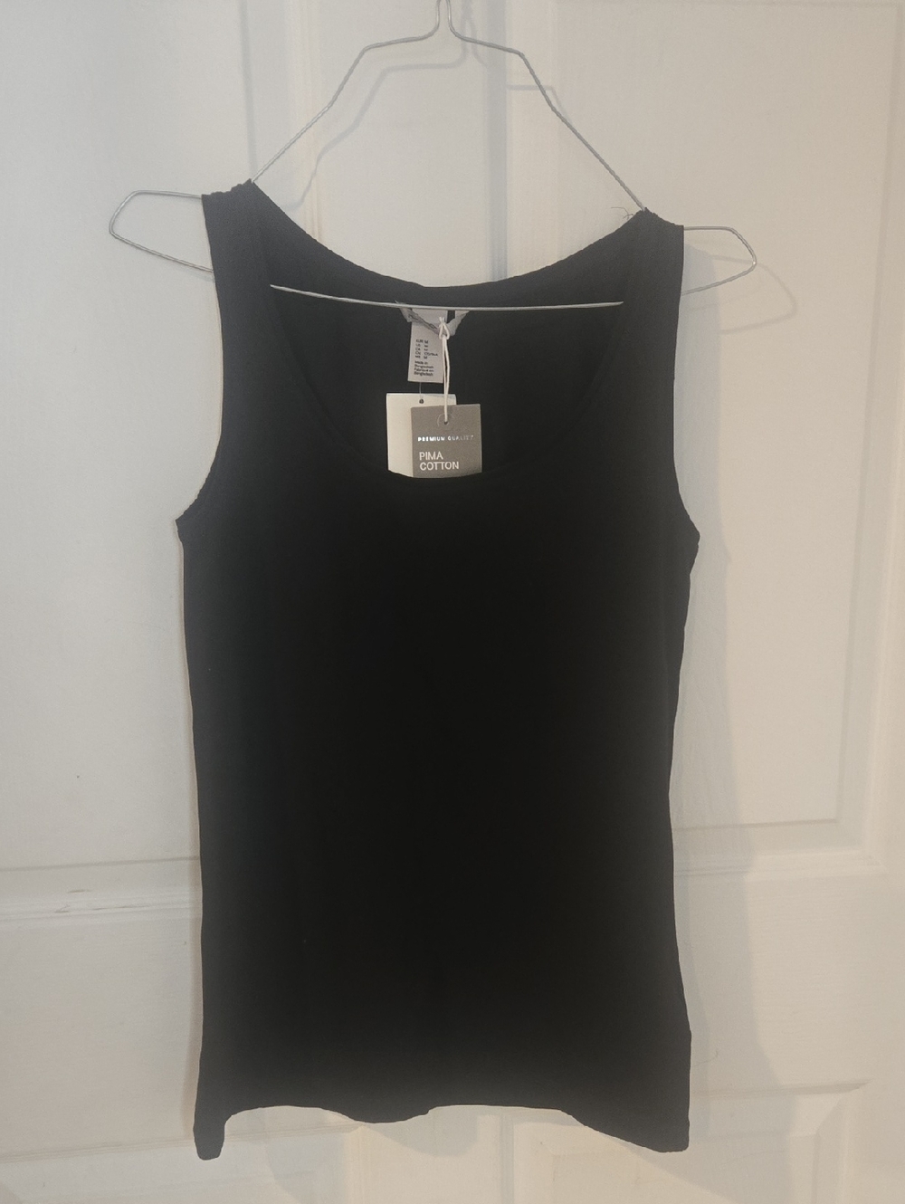 Banana Republic Black Scoop Neck Tank Top